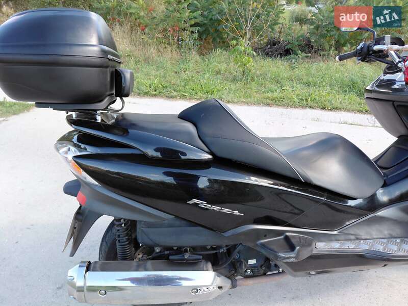 Макси-скутер Honda Forza 250 2007 в Киеве