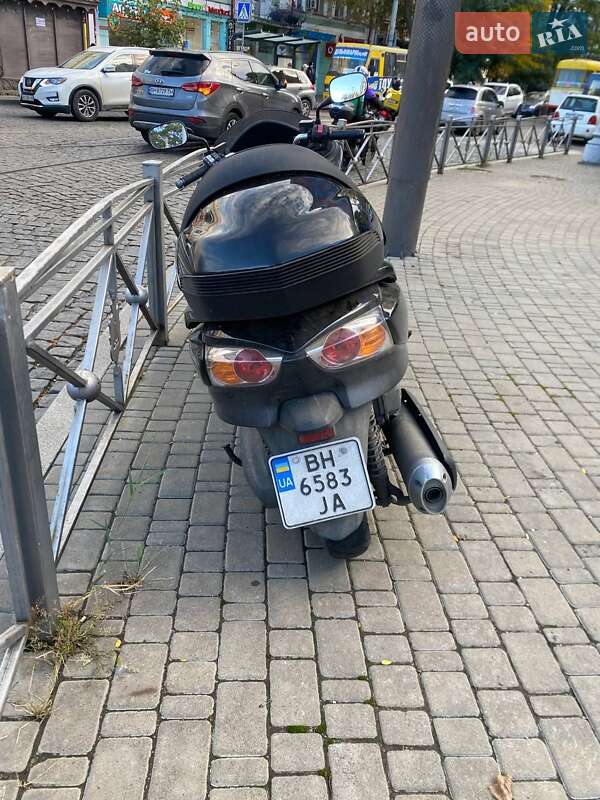Максі-скутер Honda Forza 250 2007 в Одесі фото 5 Максі-скутер Honda Forza 250 2007 в Одесі