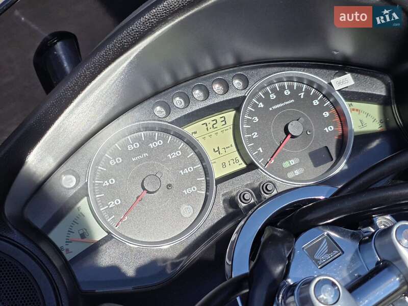 Макси-скутер Honda Forza 250 2008 в Черкассах фото 7 Макси-скутер Honda Forza 250 2008 в Черкассах