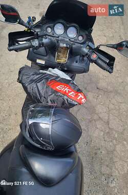 Макси-скутер Honda Forza MF06 2001 в 