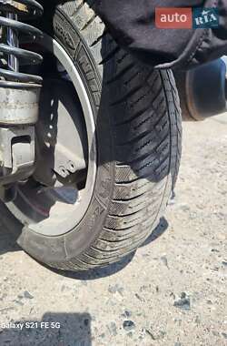 Макси-скутер Honda Forza MF06 2001 в 