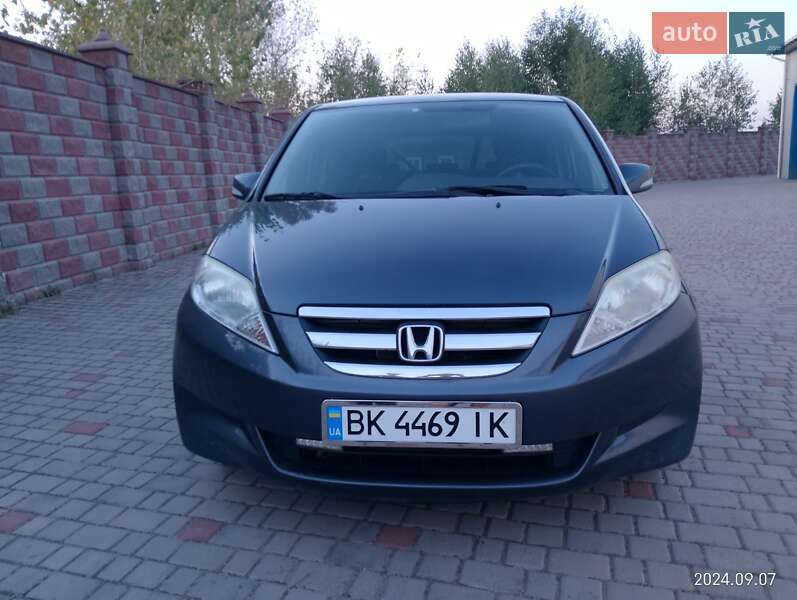 Микровэн Honda FR-V 2005 в Сарнах фото 2 Микровэн Honda FR-V 2005 в Сарнах