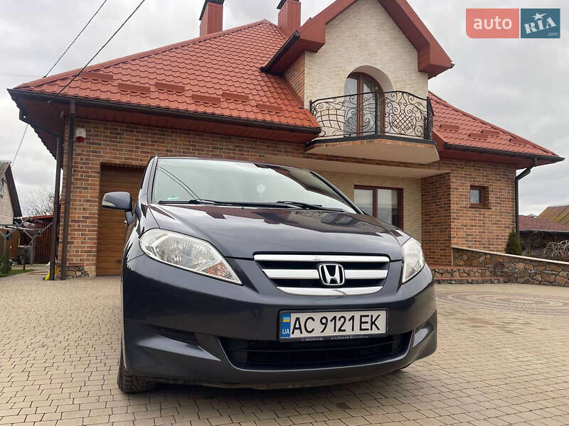 Honda FR-V 2006