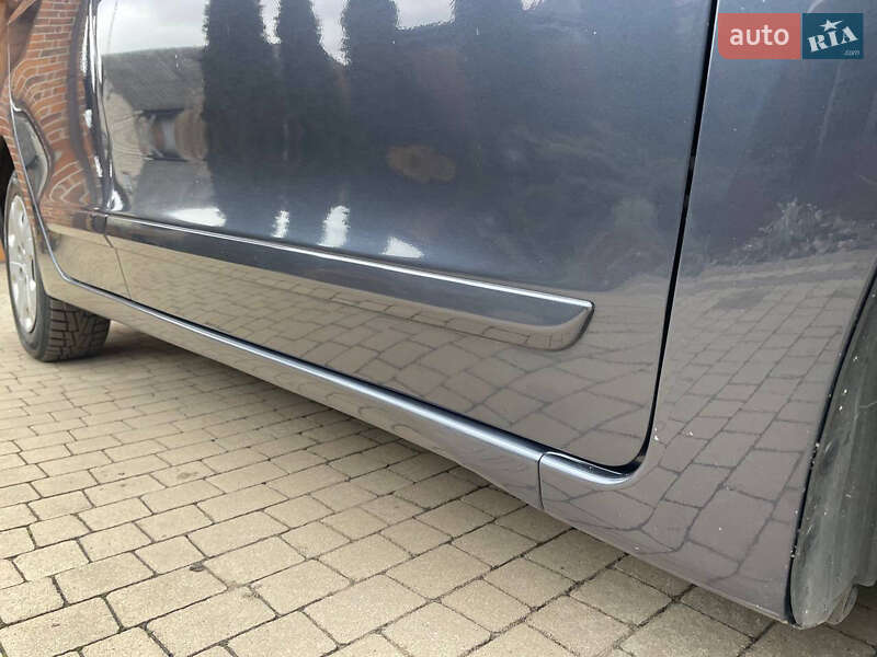 Микровэн Honda FR-V 2006 в Луцке