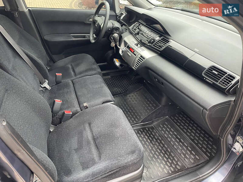 Микровэн Honda FR-V 2006 в Луцке