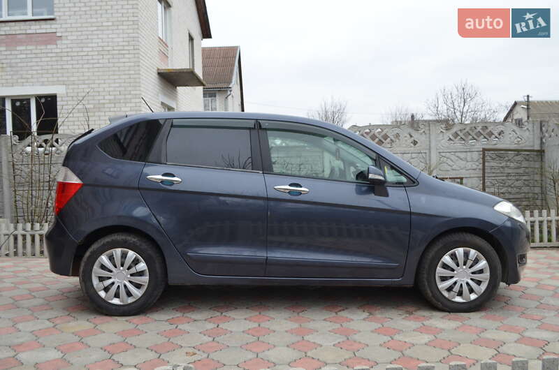 Микровэн Honda FR-V 2006 в Чернигове