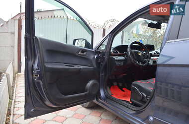 Микровэн Honda FR-V 2006 в 