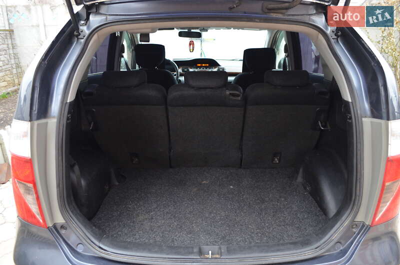 Микровэн Honda FR-V 2006 в Чернигове