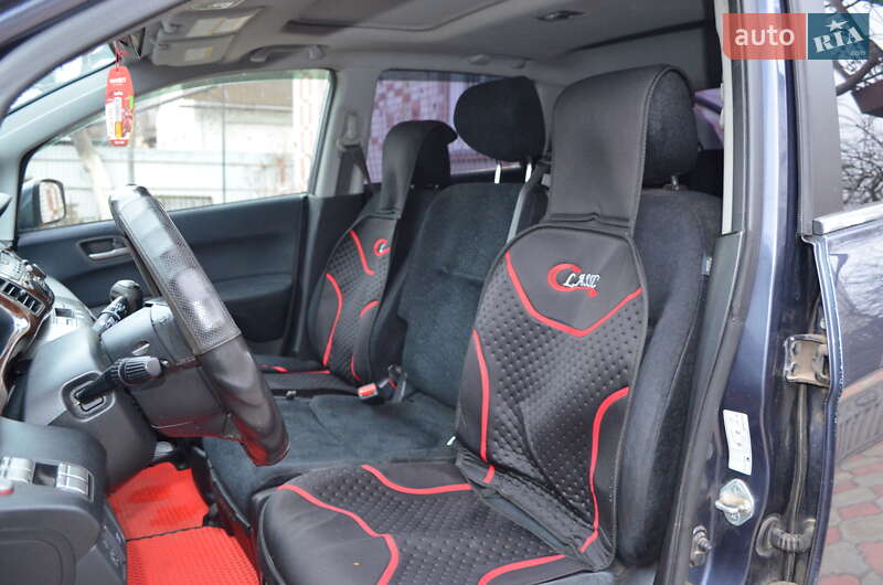 Микровэн Honda FR-V 2006 в Чернигове