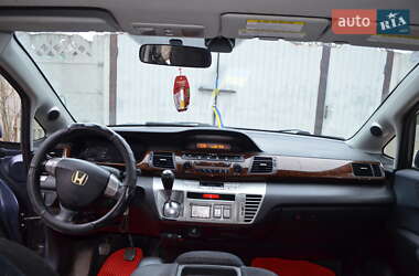 Микровэн Honda FR-V 2006 в 