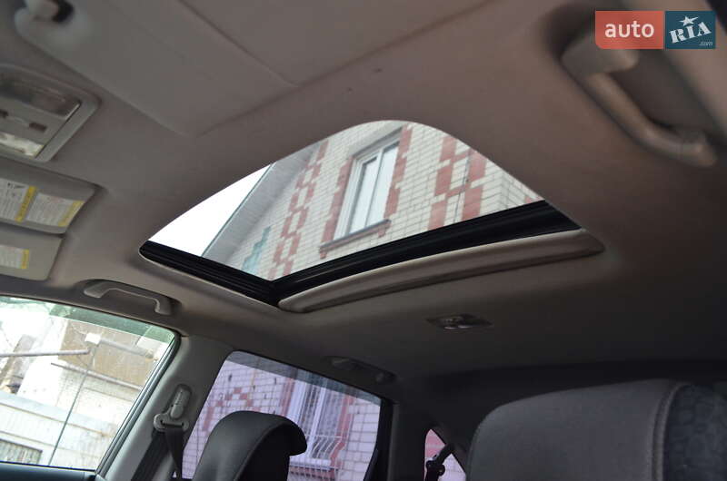 Микровэн Honda FR-V 2006 в Чернигове
