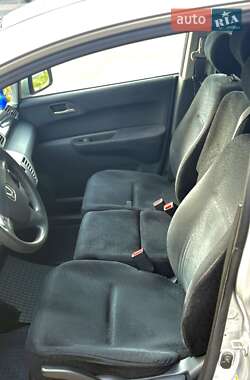 Микровэн Honda FR-V 2005 в 