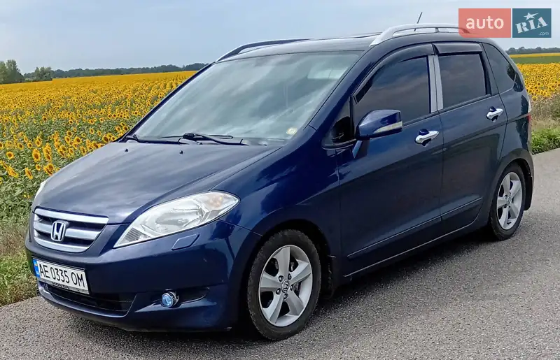 Honda FR-V