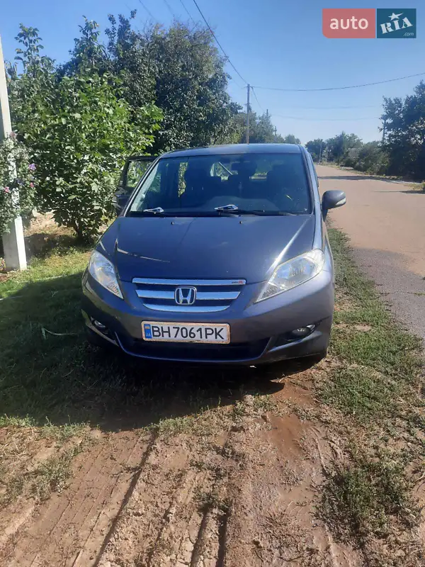 Honda FR-V 2005