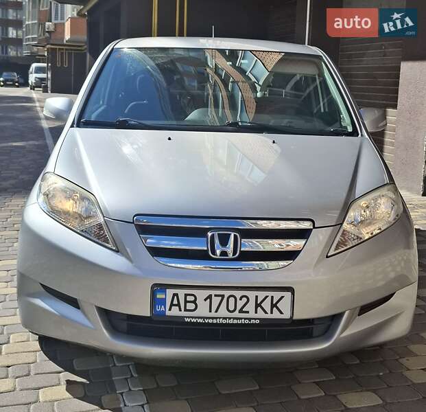 Honda FR-V 2005