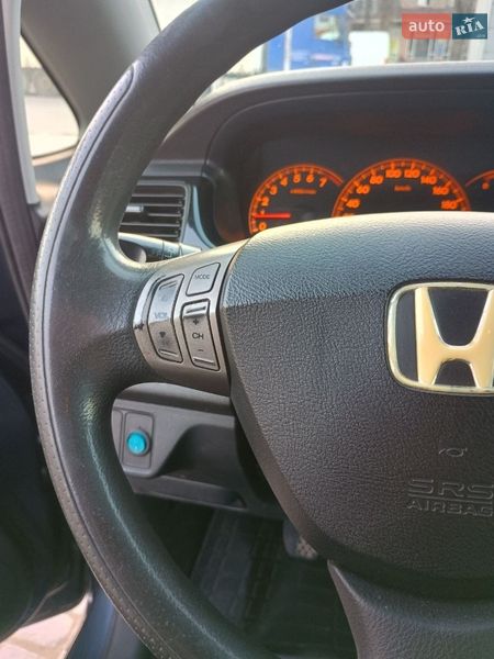 Микровэн Honda FR-V 2006 в Каменец-Подольском