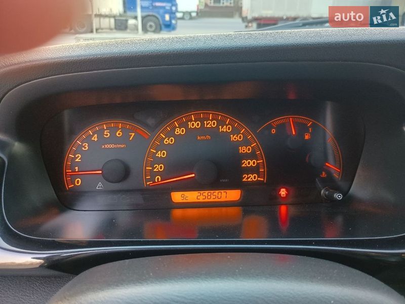 Микровэн Honda FR-V 2006 в Каменец-Подольском