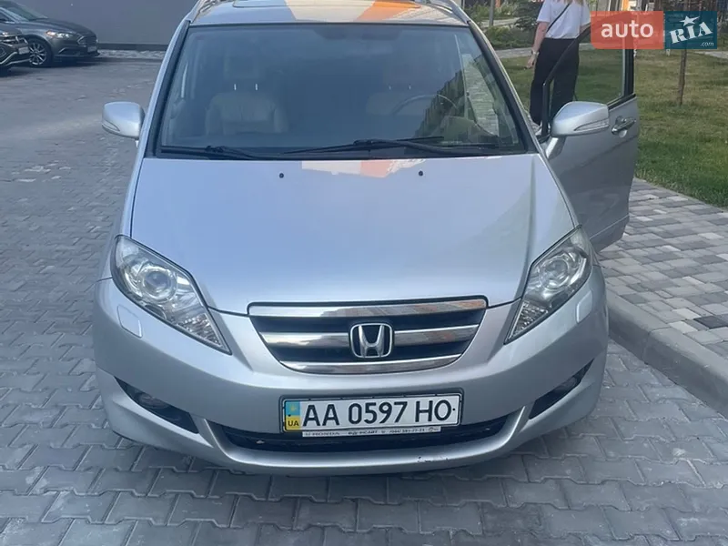Honda FR-V 2008