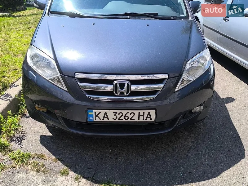 Honda FR-V 2006