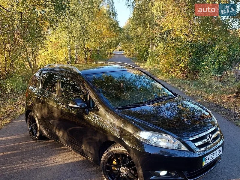 Honda FR-V