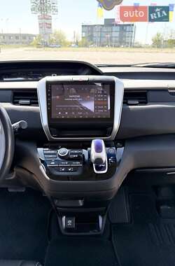 Мінівен Honda Freed 2017 в 
