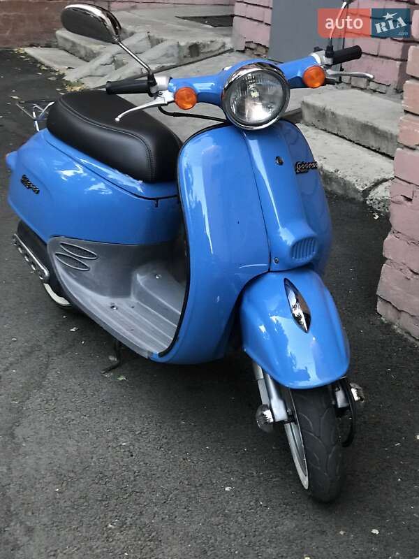 Скутер Honda Giorno AF-24 2010 в Днепре