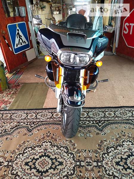 Мотоцикл Круизер Honda GL 1500 Gold Wing 2000 в Доброполье
