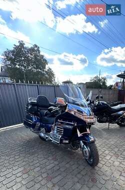 Мотоцикл Круизер Honda GL 1500 Gold Wing 1990 в Владимире