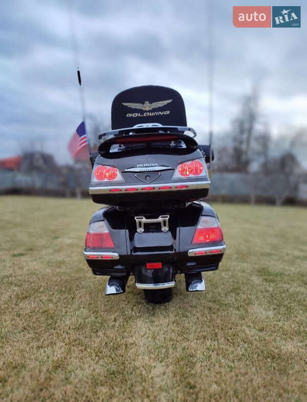 Мотоцикл Круизер Honda GL 1800 Gold Wing Tour 2007 в Запорожье