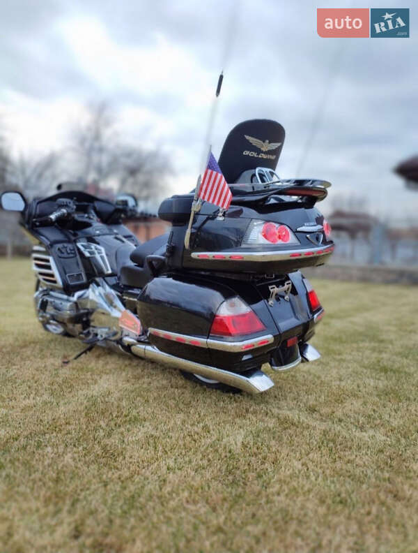 Мотоцикл Круизер Honda GL 1800 Gold Wing Tour 2007 в Запорожье