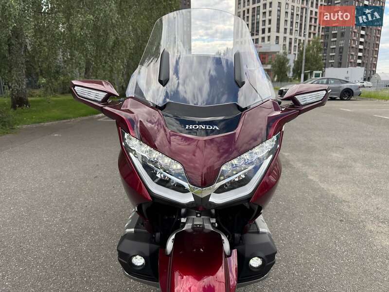Мотоцикл Туризм Honda GL 1800 Gold Wing Tour 2024 в Киеве фото 6 Мотоцикл Туризм Honda GL 1800 Gold Wing Tour 2024 в Киеве