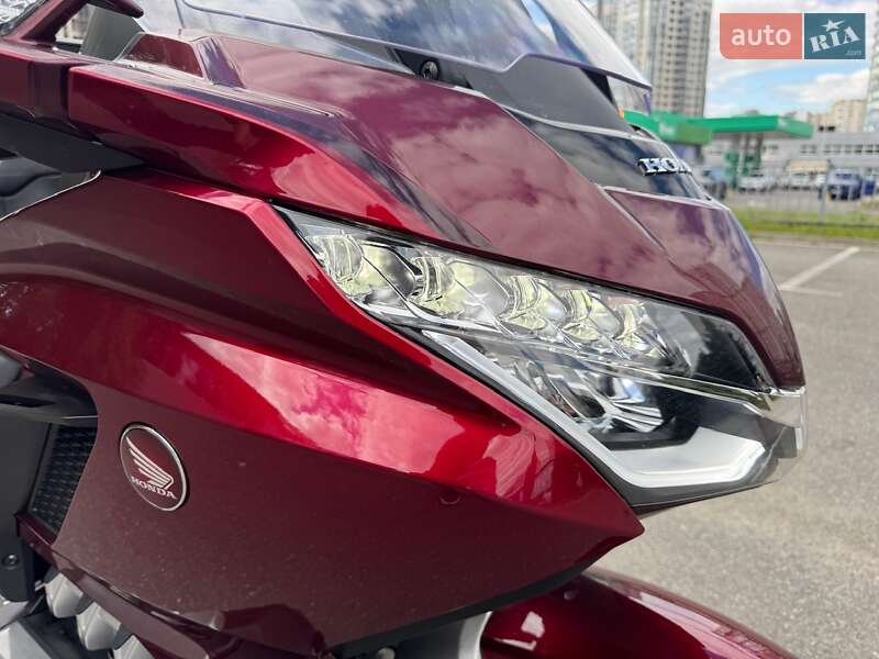 Мотоцикл Туризм Honda GL 1800 Gold Wing Tour 2024 в Киеве фото 5 Мотоцикл Туризм Honda GL 1800 Gold Wing Tour 2024 в Киеве