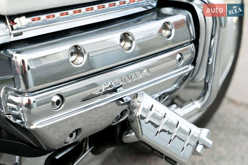 Мотоцикл Туризм Honda GL 1800 Gold Wing 2010 в Днепре фото 13 Мотоцикл Туризм Honda GL 1800 Gold Wing 2010 в Днепре
