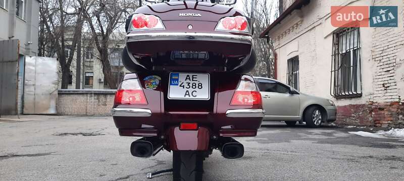 Мотоцикл Туризм Honda GL 1800 Gold Wing 2006 в Днепре