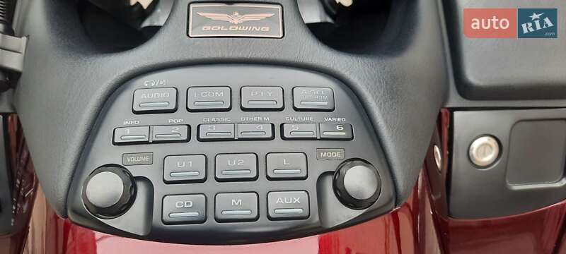 Мотоцикл Туризм Honda GL 1800 Gold Wing 2006 в Днепре