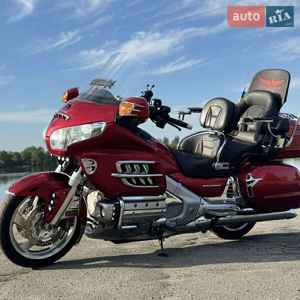 Мотоцикл Туризм Honda GL 1800 Gold Wing 2008 в Днепре