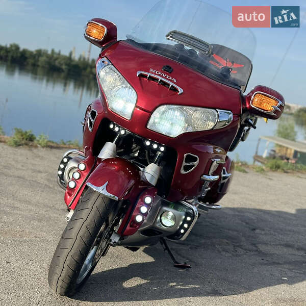 Мотоцикл Туризм Honda GL 1800 Gold Wing 2008 в Днепре