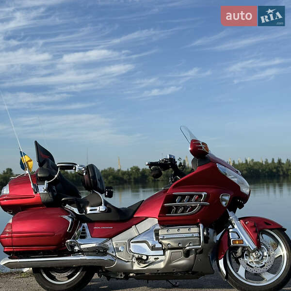 Мотоцикл Туризм Honda GL 1800 Gold Wing 2008 в Днепре