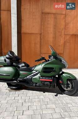 Мотоцикл Круизер Honda GL 1800 Gold Wing 2007 в 