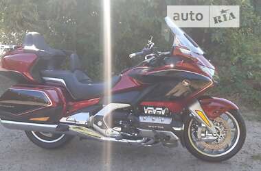 Мотоцикл Туризм Honda GL 1800 Gold Wing 2019 в 