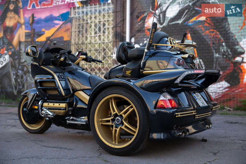 Трайк Honda GL 1800 Gold Wing 2008 в Киеве фото 5 Трайк Honda GL 1800 Gold Wing 2008 в Киеве