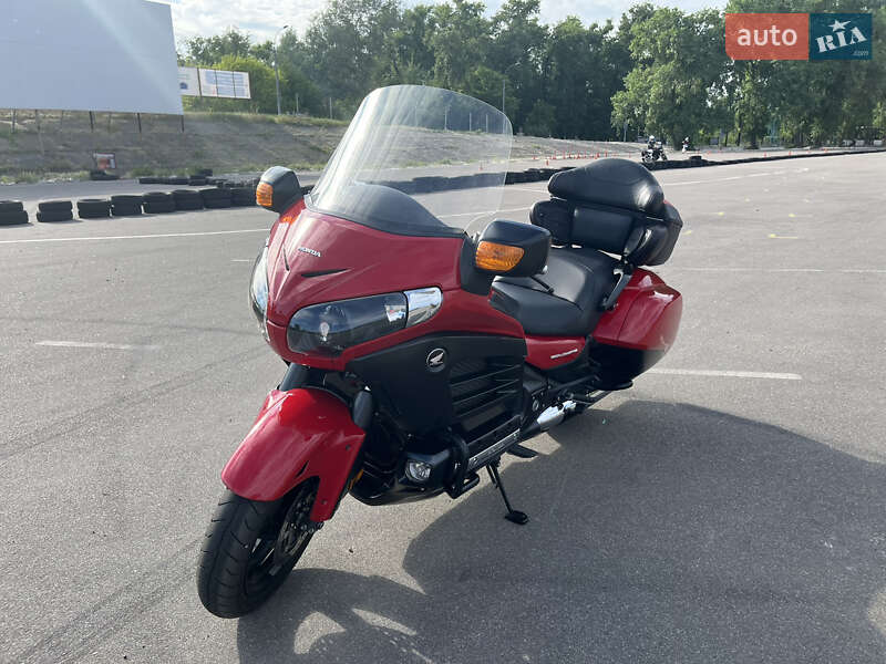 Мотоцикл Туризм Honda GL 1800 Gold Wing 2013 в Києві