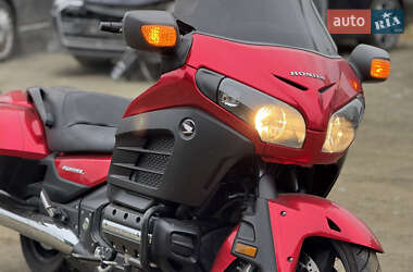 Мотоцикл Туризм Honda GL 1800 Gold Wing 2013 в 