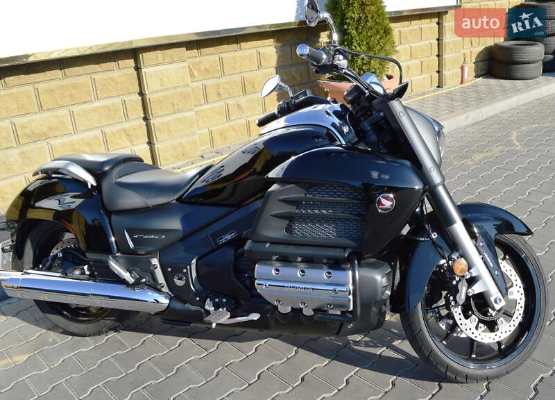 Honda GL 1800 Gold Wing 2015