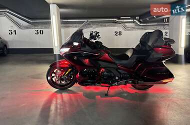 Мотоцикл Туризм Honda GL 1800 Gold Wing 2019 в 