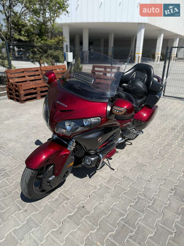 Мотоцикл Туризм Honda GL 1800 Gold Wing 2014 в Одессе фото 3 Мотоцикл Туризм Honda GL 1800 Gold Wing 2014 в Одессе