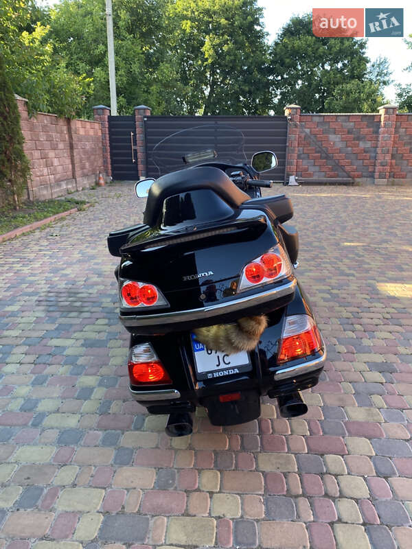 Мотоцикл Круизер Honda GL 1800 Gold Wing 2008 в Ровно