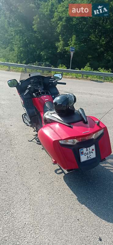 Мотоцикл Туризм Honda GL 1800 Gold Wing 2013 в Барышевке