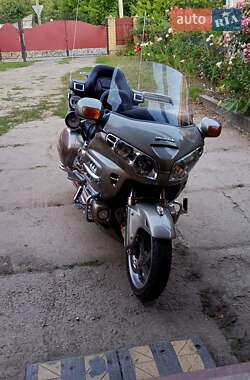 Мотоцикл Туризм Honda GL 1800 Gold Wing 2004 в 