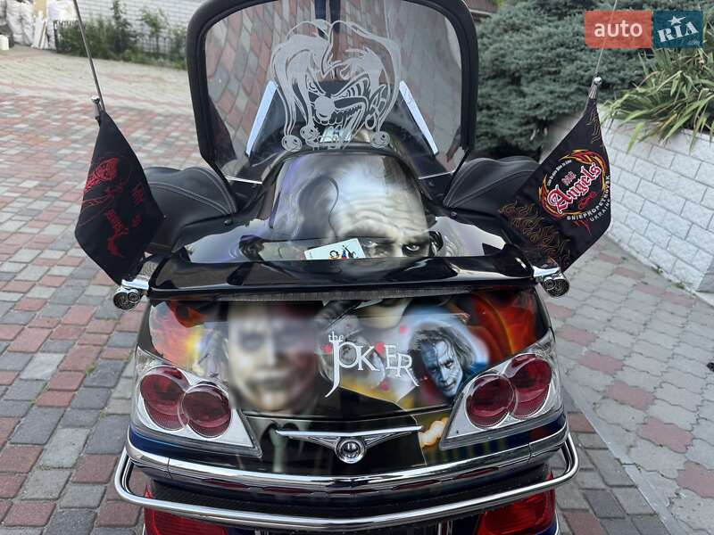 Мотоцикл Круизер Honda GL 1800 Gold Wing 2008 в Днепре фото 48 Мотоцикл Круизер Honda GL 1800 Gold Wing 2008 в Днепре